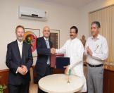 Signing of MOU between India & UK-06